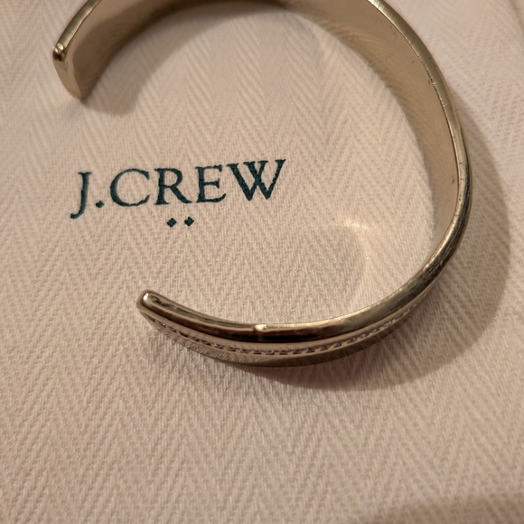 J CREW Vintage Gold Women's Cuff Bracelet - Picture 2 of 4